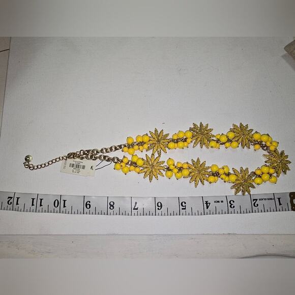 Loft Gorgeous Yellow Flora Collar Bibb Necklace New‎ - Picture 3 of 6